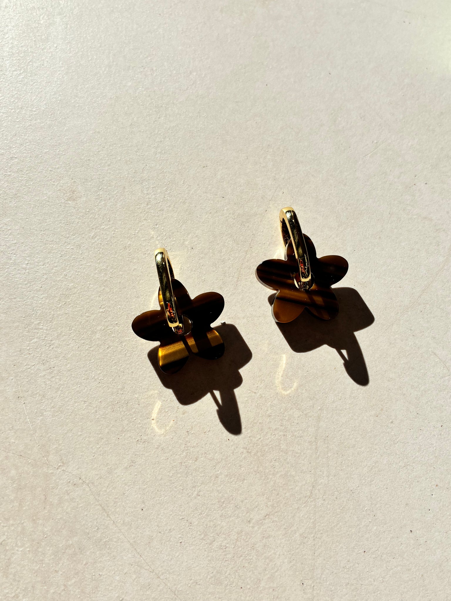 PETITE FLOWER CHARM SET