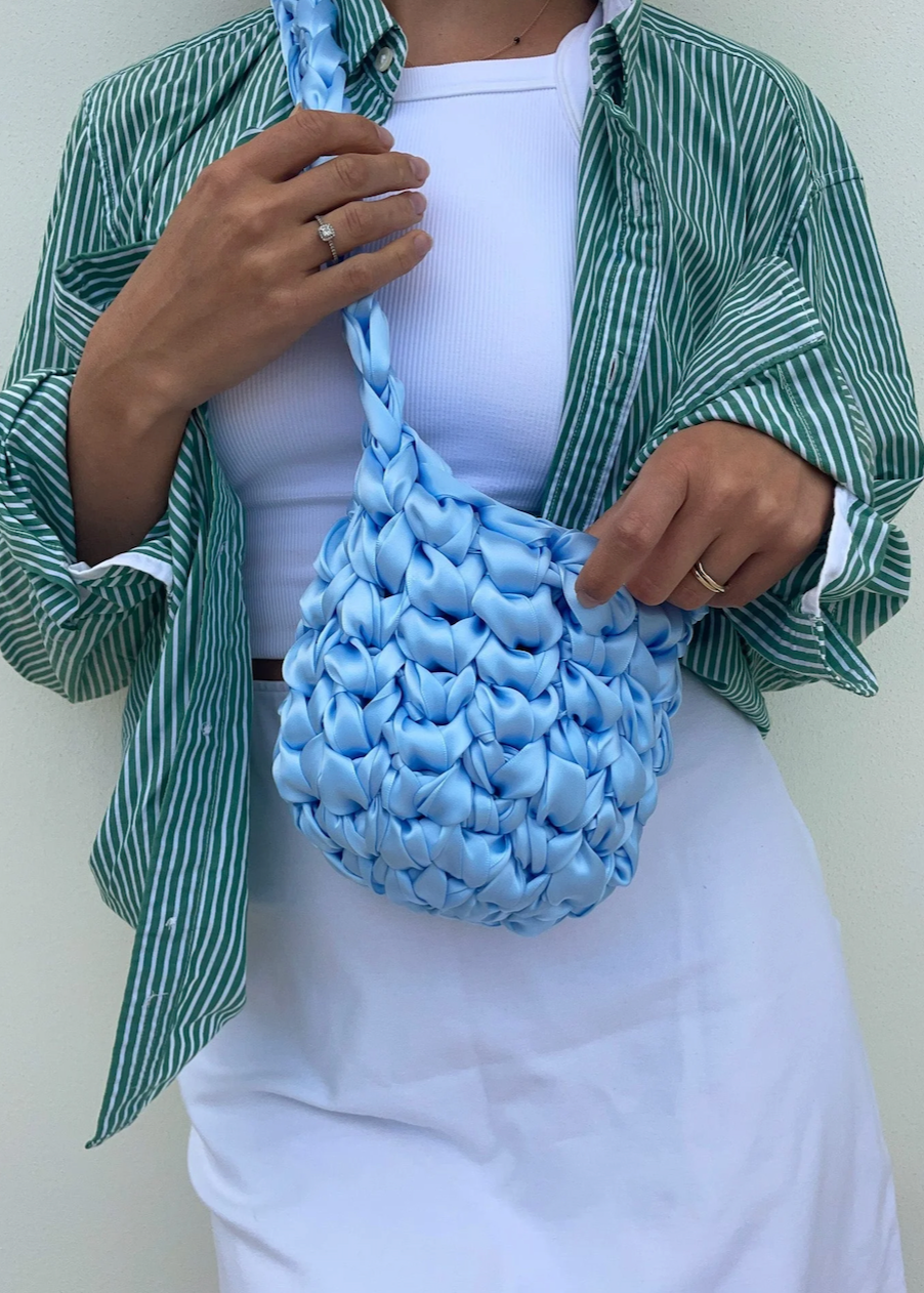 NOTT V SHOULDER BAG BABY BLUE